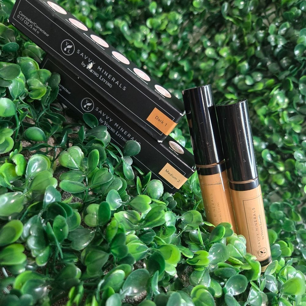 Young Living Savvy Minerals Liquid‎ Foundation - Dark 1 and Medium 2